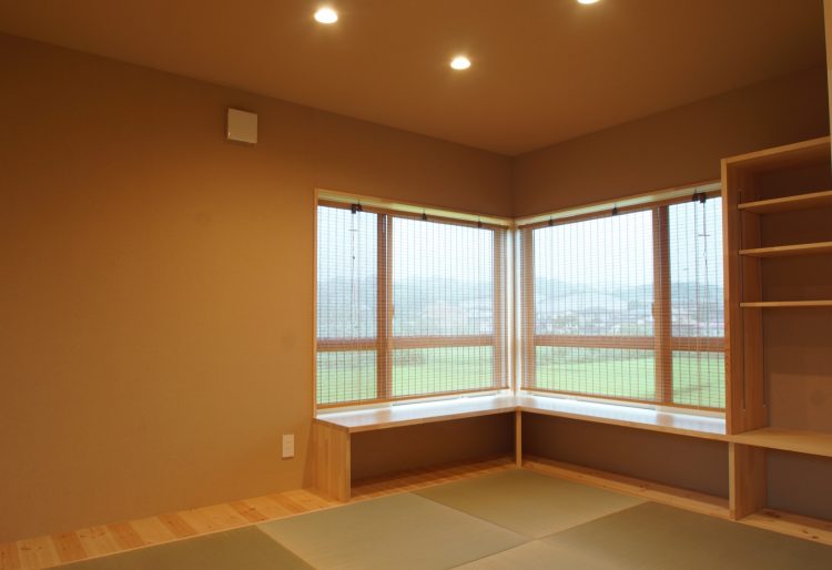 「コンパクトだけど解放感のある家」の画像